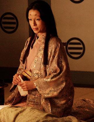 《东京爱情故事》重启，赤名莉香生于1994。观众更怀念30年前铃木保奈美的微笑