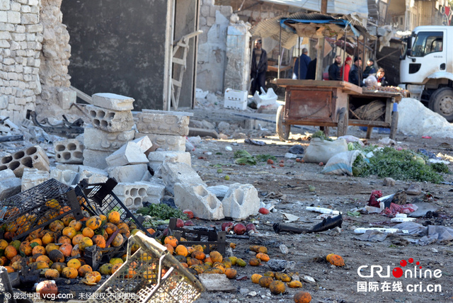 俄罗斯空袭叙利亚市场和居民区 造成大量人员伤亡