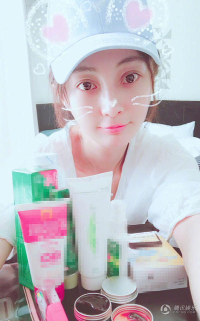 姚笛錄節目眼睛被灼傷 網友:曾見姚笛獨自就醫_娛樂_騰訊網