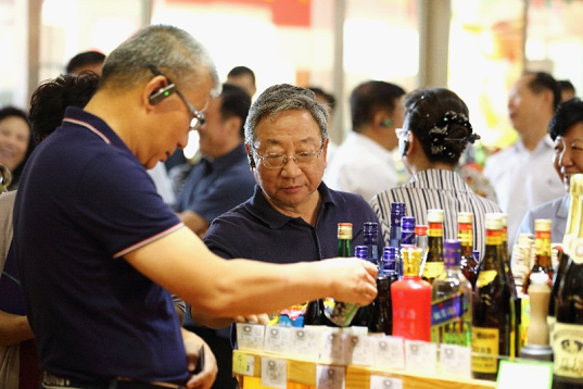 全国人大北京团代表到锦绣大地调研