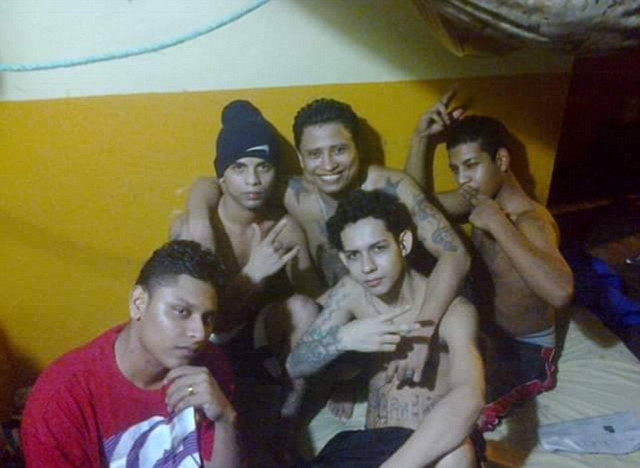 尼加拉瓜囚犯网上晒狱中生活照 帮派横行毒品泛滥