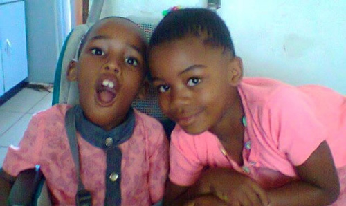 南非女子连生三对双胞胎:双胞男孩女孩加龙凤胎 南非女子连生三对双胞胎:双胞男孩女孩加龙凤胎