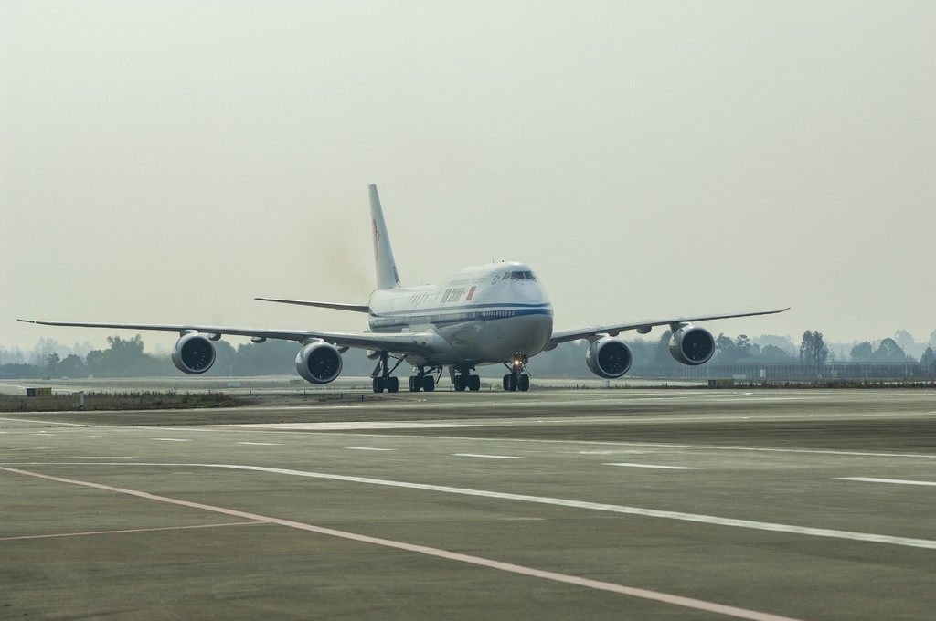 （轉載）東航“進博號”、國航“空中皇后”、南航“巨無霸”，都到成都啦！