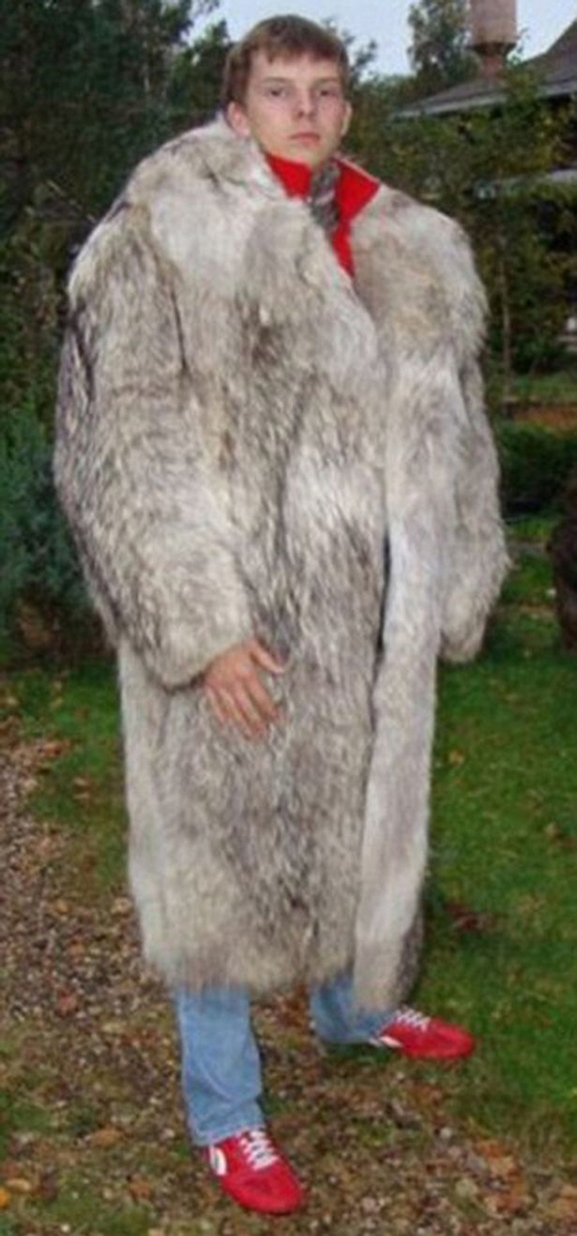 盘点俄罗斯交友网站奇葩照片 霸气侧漏