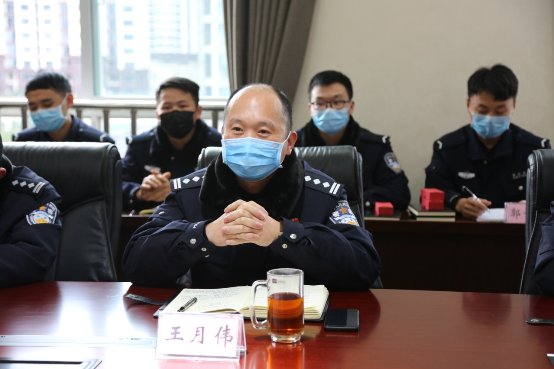 雅安雨城公安召开四川警察学院学员实习总结座谈会