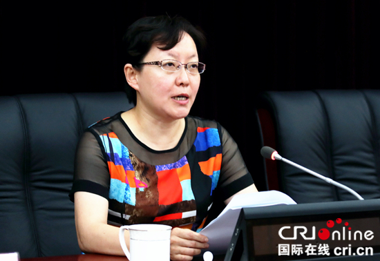 圖片默認標題 圖片默認標題_fororder_潘青出席會議