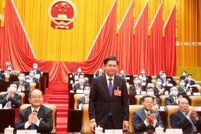 蓝天立当选广西壮族自治区政府主席