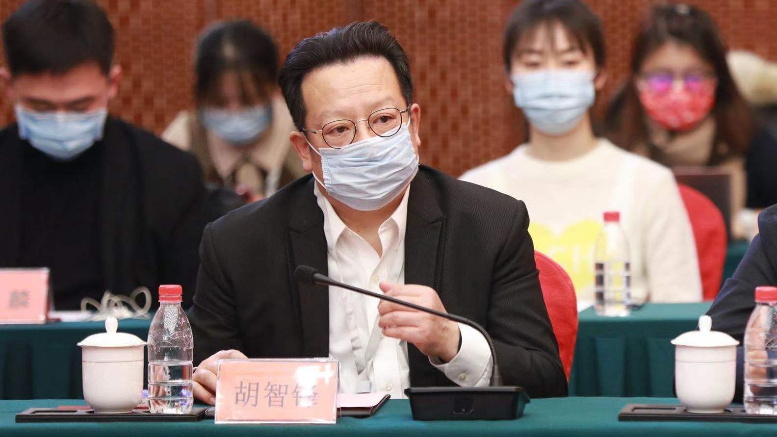 全景谱写国家英雄史诗 电视剧《跨过鸭绿江》创作座谈会在京召开