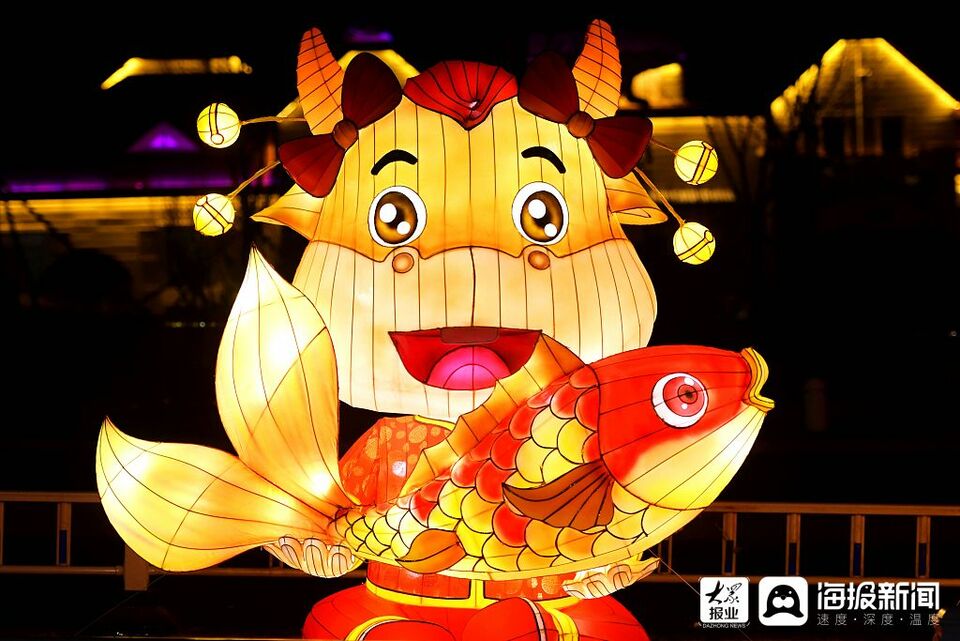 山东青岛西海岸新区点亮花灯迎新春