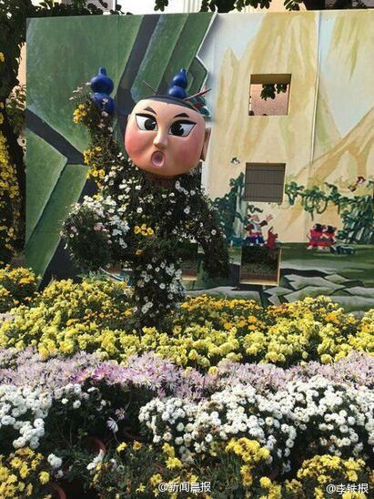 广州现菊花葫芦娃 网友吐糟童年尽毁 广州现菊花葫芦娃 网友吐糟童年尽毁