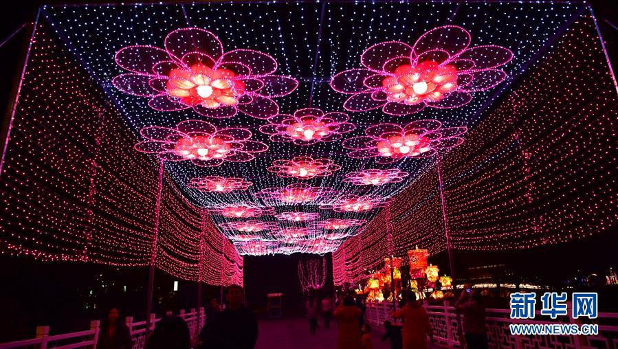 郑州：灯光璀璨园博园