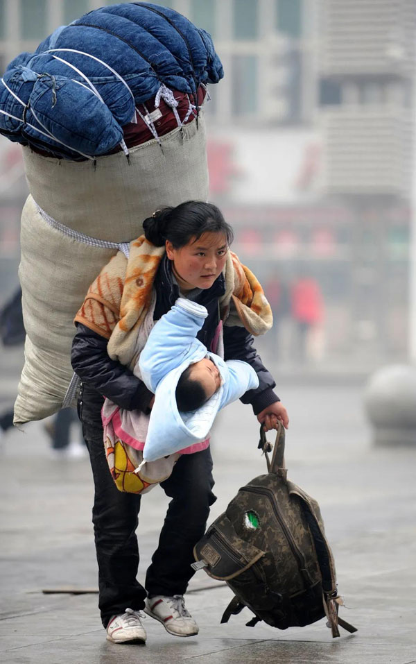 11年前那位感動中國的“春運母親”找到了_fororder_11