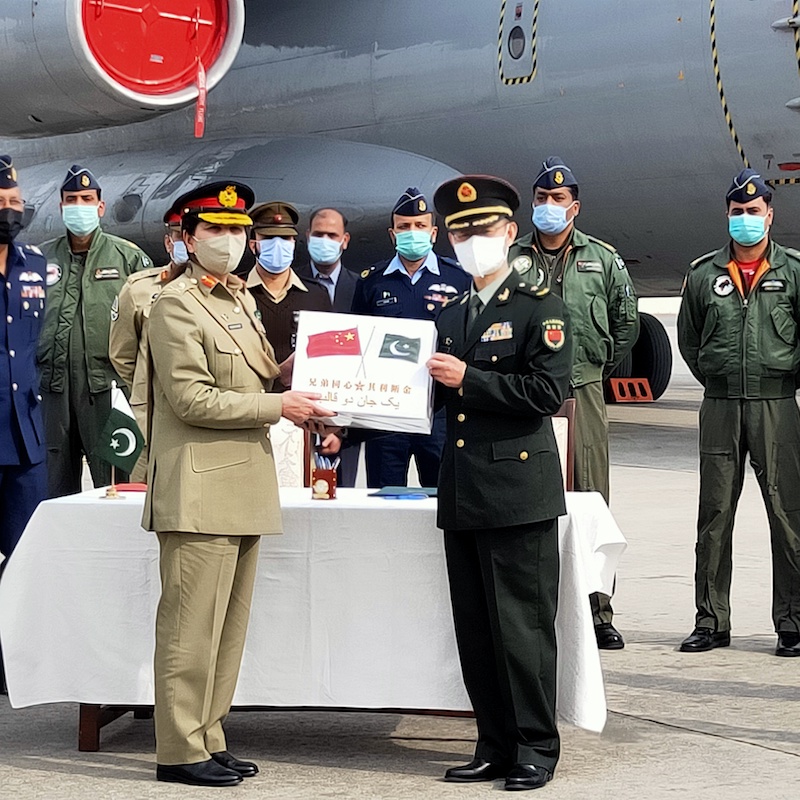 中巴两军举行中国军队援巴基斯坦军队疫苗交接仪式