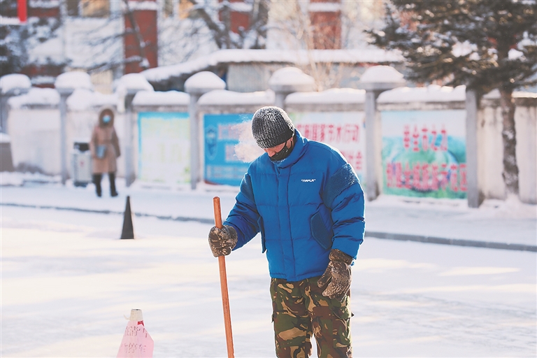 漠河現40年來歷史最低溫-48.4℃冷到“冒白煙”