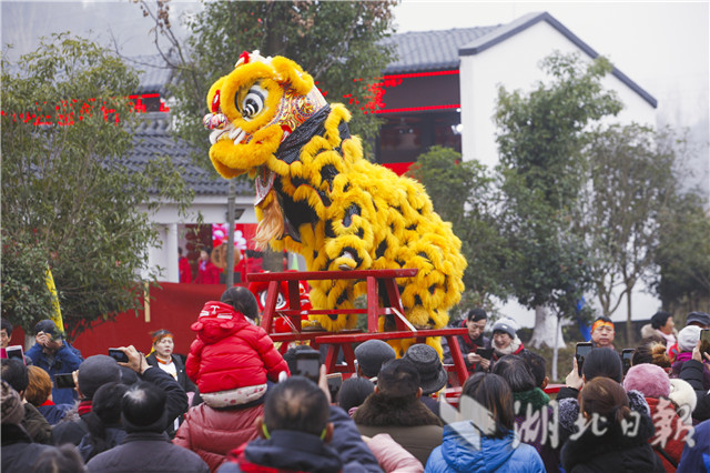 宜昌：城乡年味浓