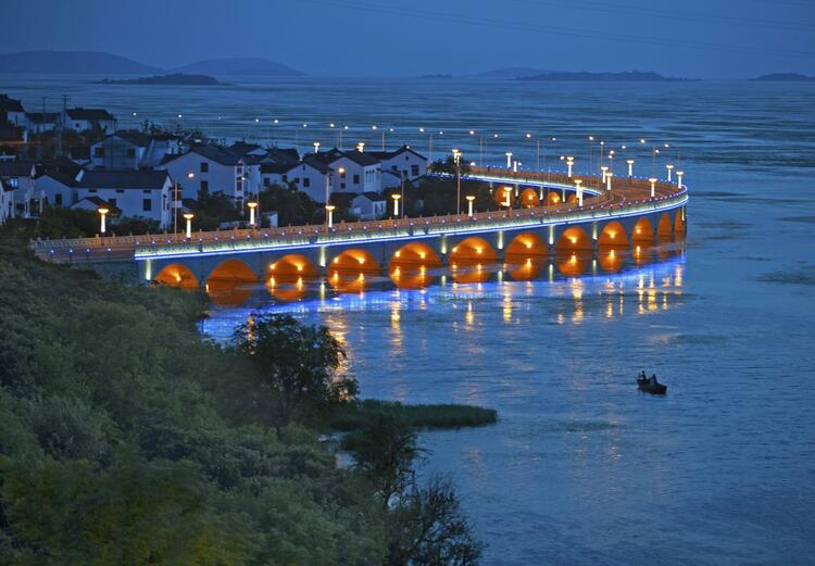 寫春聯、雕版非遺體驗 蘇州市太湖民宿放送新春大禮包