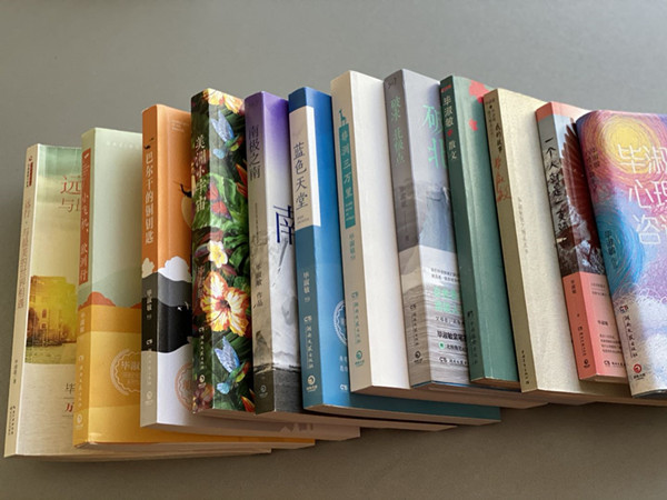 ‘ปี้ ซูหมิ่น’ นักประพันธ์ที่เดินทางมาแล้วทั่วโลกเพื่อวาดแผนที่งดงามแห่งจิตวิญญาณ(1)_fororder_1-1_副本