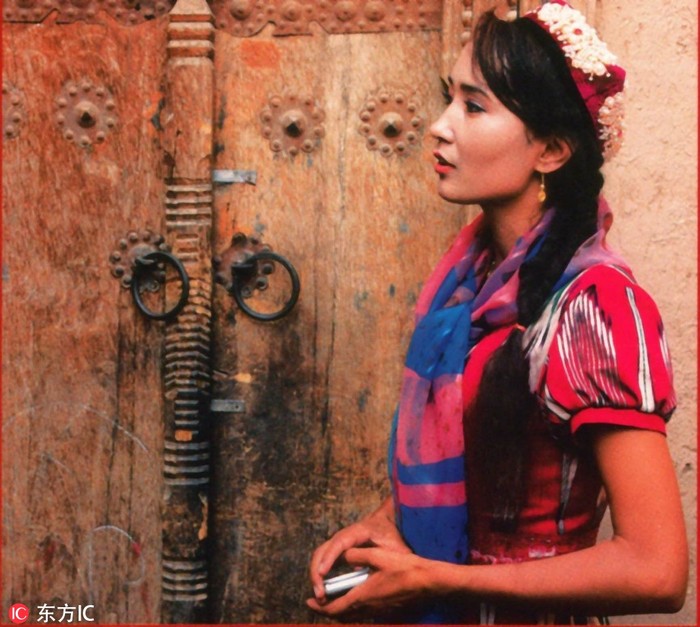 图片默认标题_fororder_维吾尔族‘十二木卡姆’的传说