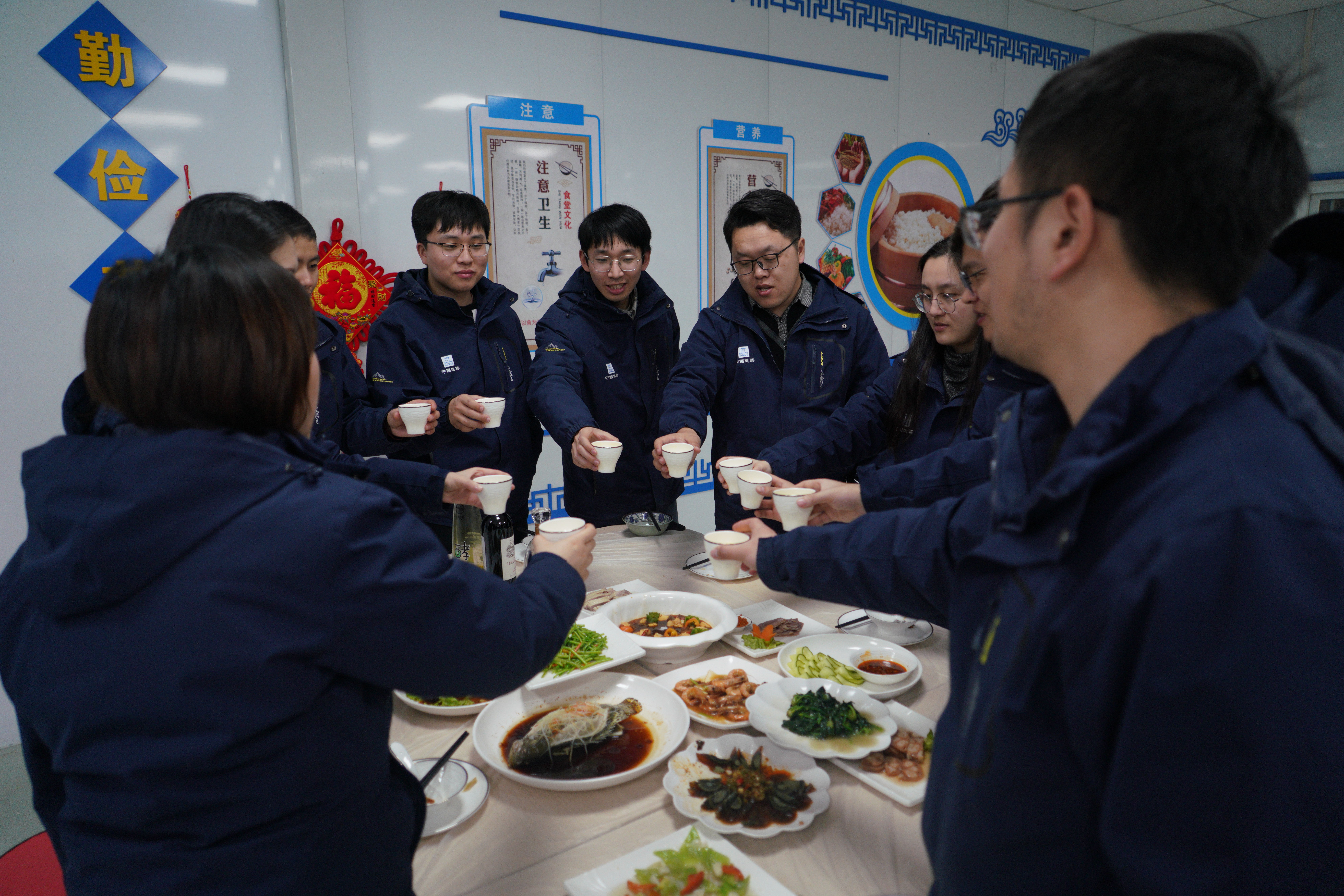 牛Style② | 除夕工地探访：工友齐过年，工程项目就是“家”