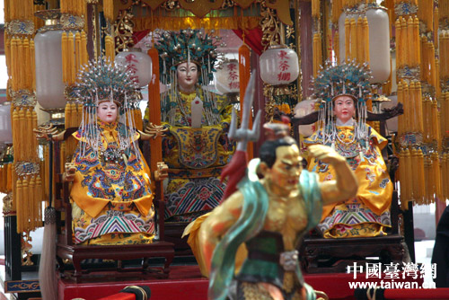 现场展示的葛沽宝辇