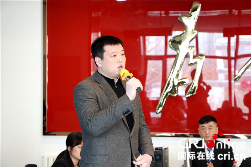【黑龙江】【原创】哈尔滨新区孵化器公司现场会办助力企业发展