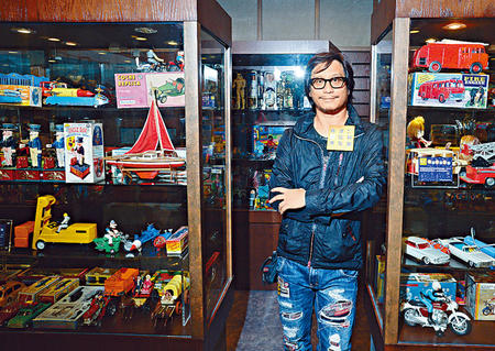 香港首家玩具博物館開幕鬼才彭順展出逾萬件玩具