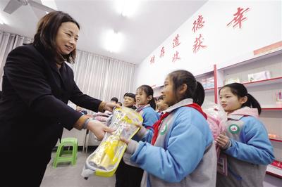 临西：小学生道德银行