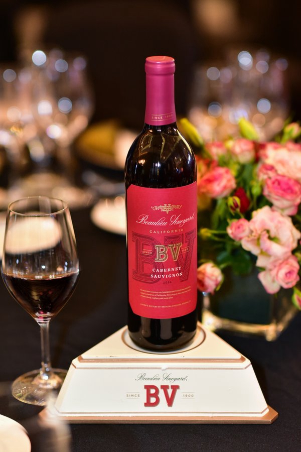 璞立酒庄精彩闪耀胡润百富至尚优品颁奖盛典 引领高端生活格调