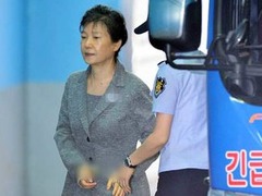 朴槿惠律师向韩国检方提交缓刑申请被驳回_fororder_1556177746243205