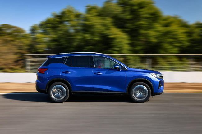 自带十足“男友力”——这个春节回家带上传祺GS4