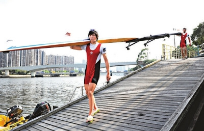 中国香港亚运再添一金男子单人双桨夺冠
