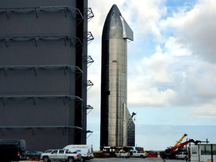 SpaceX“星际”飞船SN9返回时又炸了！