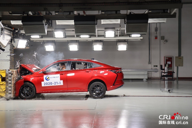 汽車頻道【資訊】找不出故事的事故 風神奕炫獲五星安全評價