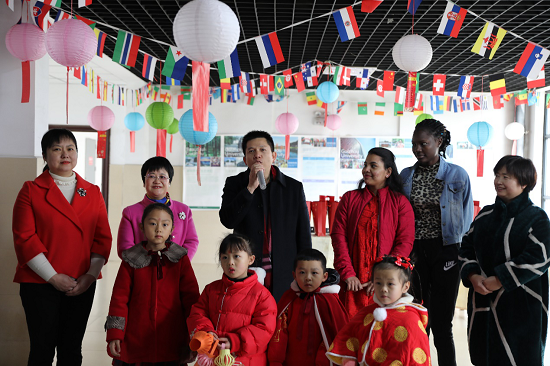 貴州大學國際教育學院舉辦留學生新春慰問及文化體驗活動