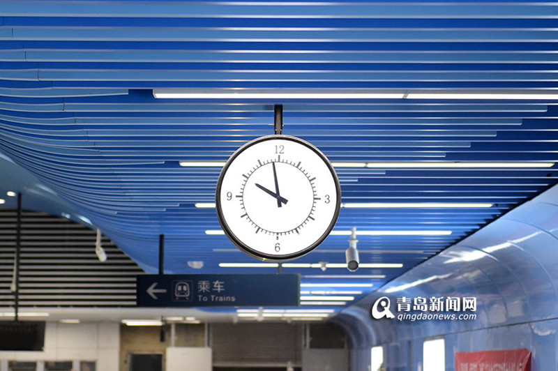 青岛地铁2号线海川路站：设计独特 顶棚如海浪涌动_fororder_9_副本