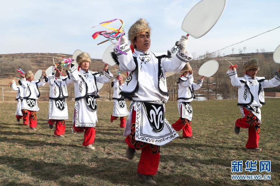 甘肅渭源：羌蕃鼓舞迎新年