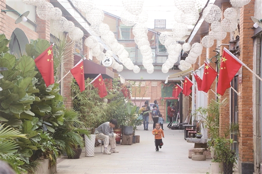 闹市区建起红色精神家园 ——南宁市江南区打造文化商圈党建群见闻