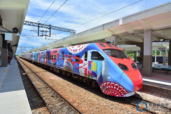 普悠玛号将在农历春节连假期间推出“全自由座列车”。(图／台东县政府提供）