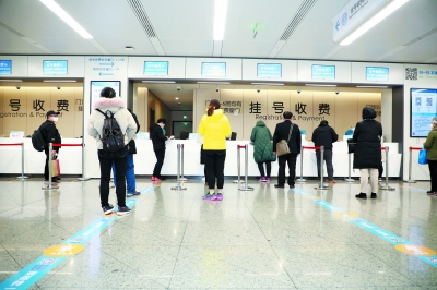 (要聞 三吳大地南京 移動版)12320系統“預約診療”量猛增