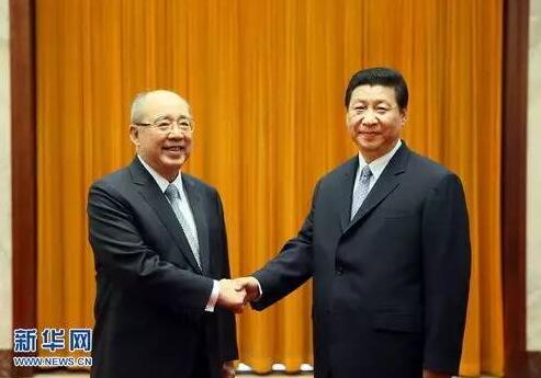 2013年6月13日，中共中央总书记习近平在人民大会堂会见了中国国民党荣誉主席吴伯雄和他率领的中国国民党访问团全体成员。