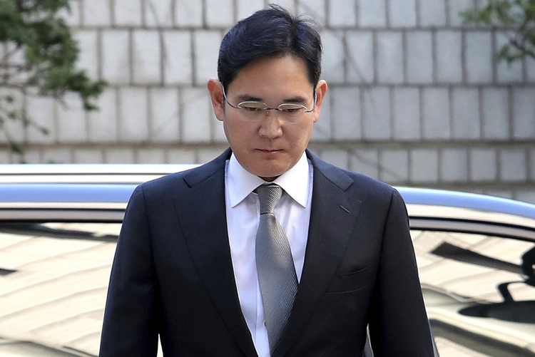 韩国政府处罚三星掌门人 出狱5年内限制就业