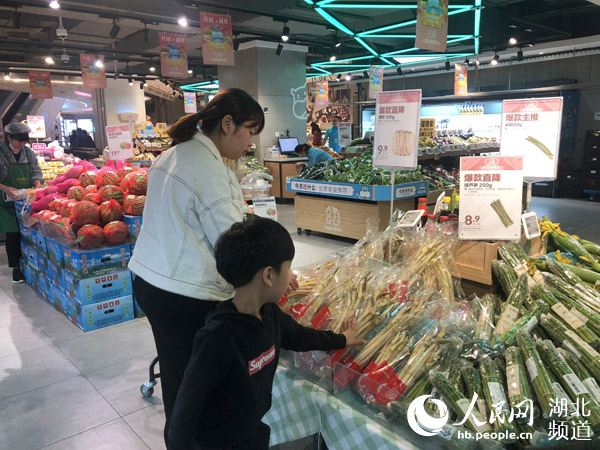 湖北头茬藕带抢"鲜"上市 新零售推动湖北农产品抢占全国市场