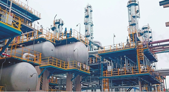 大庆石化炼油结构调整转型升级项目五个专班服务到“家”抢工期