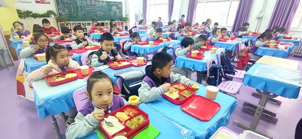 濟南：市場監管部門和學校共同“守護開學第一餐”