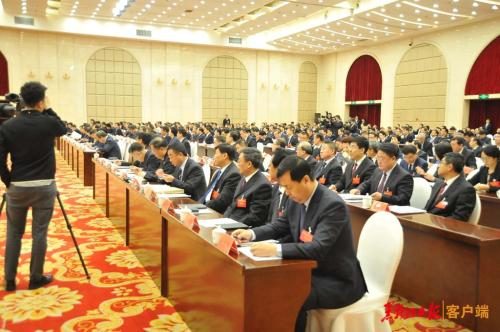 中共黑龍江省委十二屆五次全會在哈爾濱召開