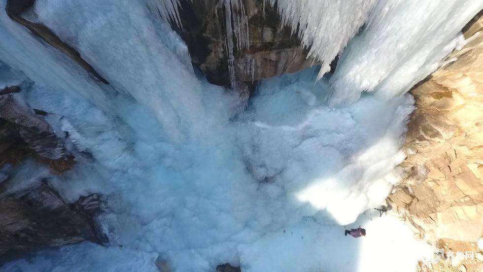 大寒時節 泰山最大冰瀑群展現最美風姿