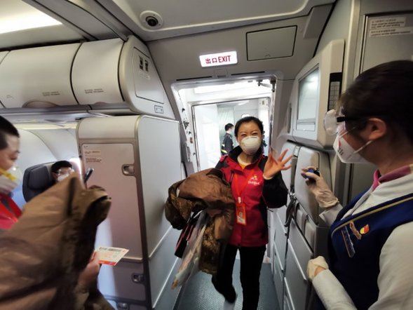【急稿】【黑龙江】【供稿】黑龙江省首批支援湖北医疗队队员回家