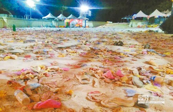 两岸四地“热词”:这一年我们一起走过的历程 两岸四地“热词”:这一年我们一起走过的历程