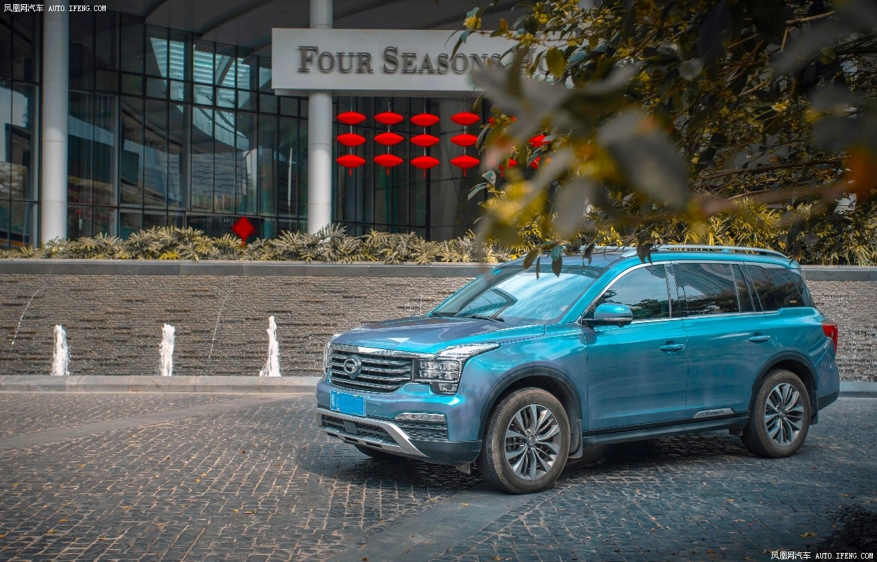 新春潮出街 传祺GS8莫兰迪车色了解一下