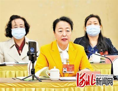 兩會現場｜郭素萍代表：“村民托我帶支歌，唱出幸福新生活”